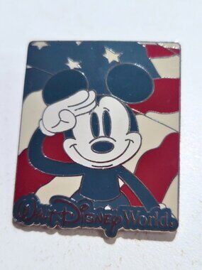 Walt Disney World Mickey Mouse American Flag Pin (2003)